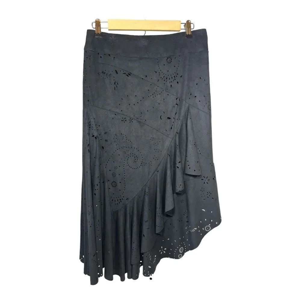 ALBERTO MAKALI WomenโsโLaser Cut Ruffled Faux Suede Asymmetric Hem Skirt Blackโ6